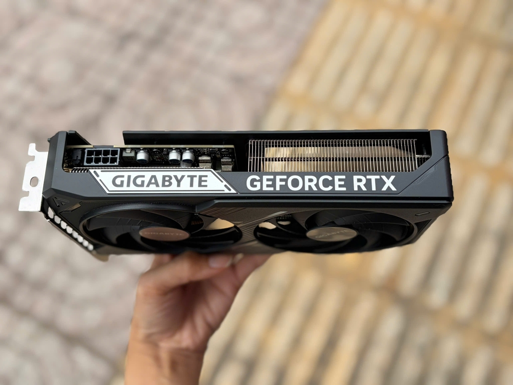 VGA Gigabyte RTX 5060 Ti Windforce OC 8GB GDDR7 (N506TWF2OC-8GD)