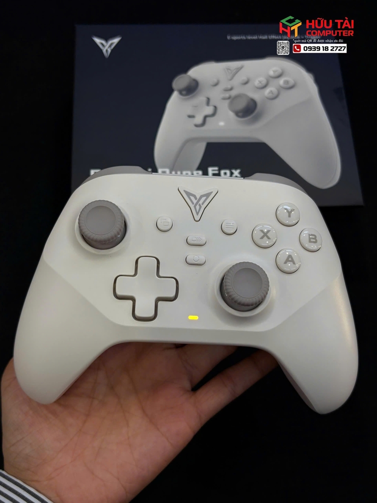 Tay cầm game FLYDIGI Dune Fox