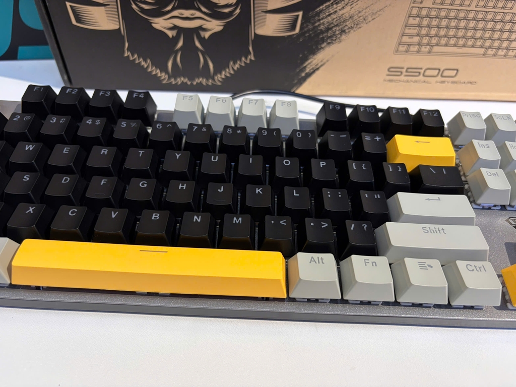 Bàn phím cơ AULA S500 GAMING CÓ DÂY (Phiên bản Xám+đen+vàng/ Red switch) (4869)