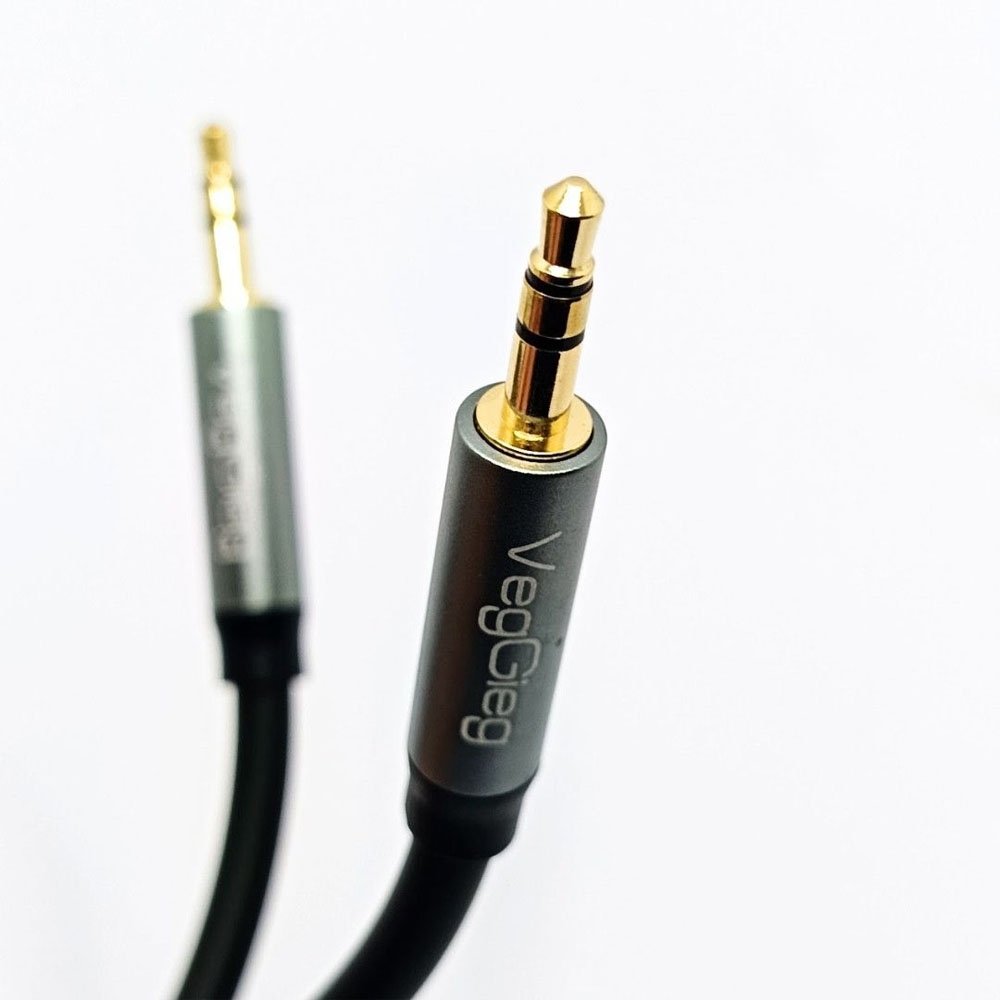 Cáp Audio 2 đầu 3.5mm VegGieg V-A615 (1,5 - 10m)