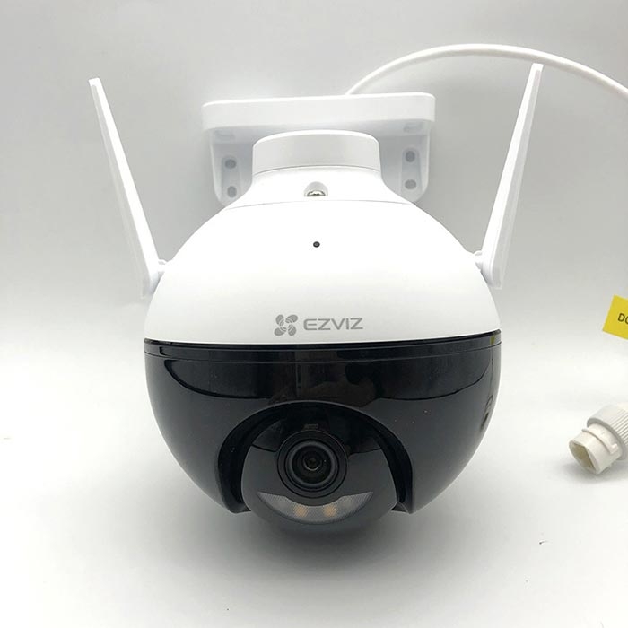 CAMERA EZVIZ C8W (IP| WIFI| QUAY QUÉT| 4MP)