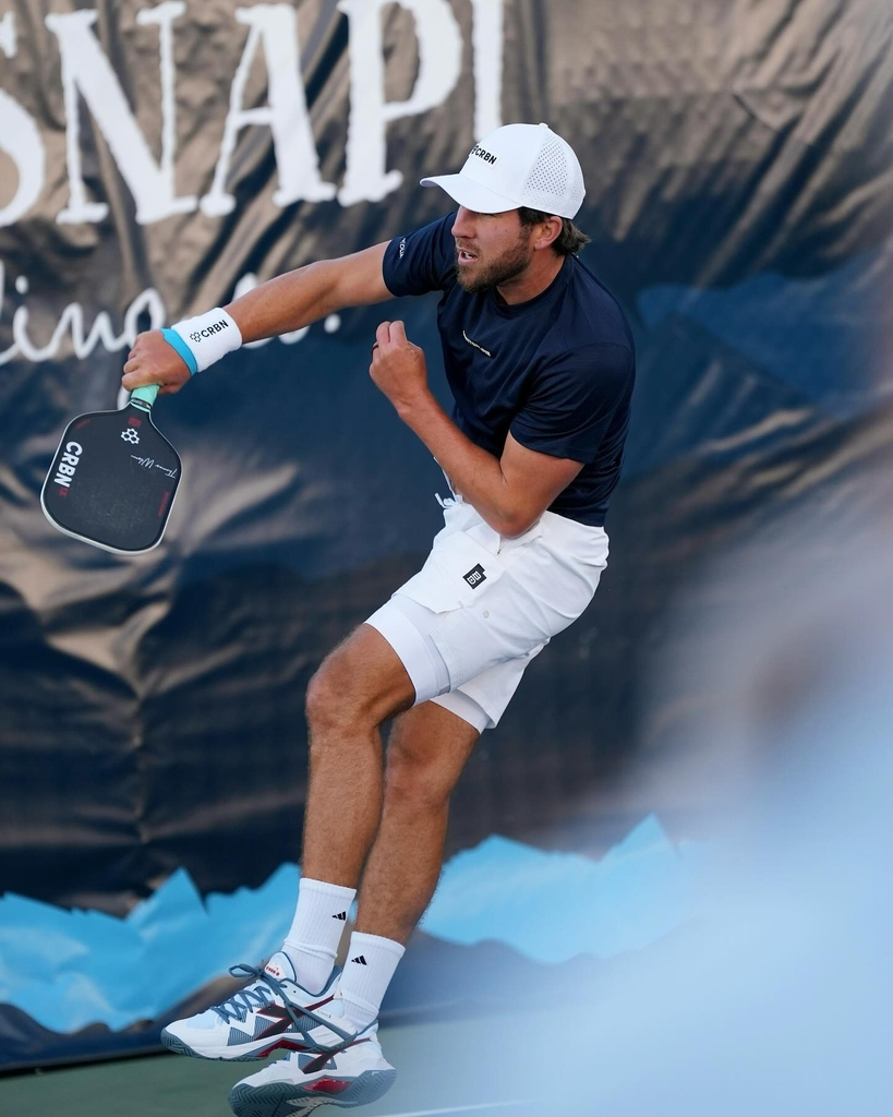 Vợt Pickleball CRBN 1X phiên bản giới hạn ( có chữ ký Thomas Wilson)