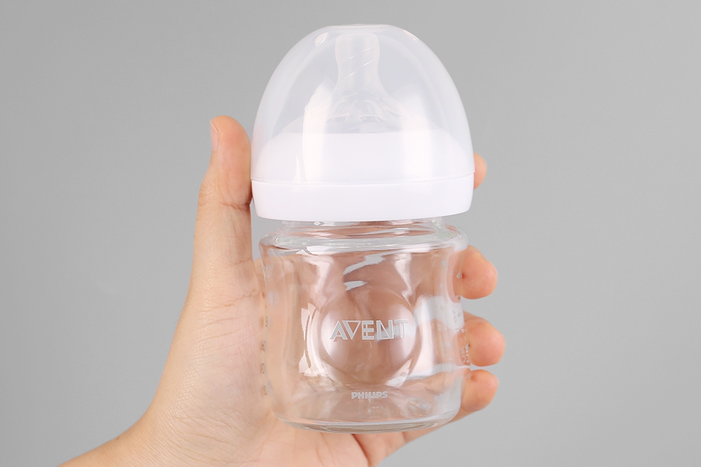 Bình sữa Philips Avent Natural 120ml thủy tinh cổ rộng mô phỏng tự nhiên