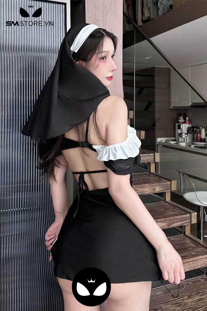 SMS678 - Combo cosplay sơ với váy ngủ xẻ tà và dây vòng qua cổ sexy