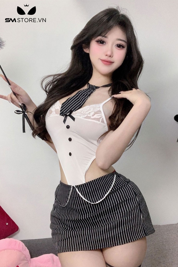 SMS672 - Cosplay cô giáo với áo 2 dây viền ren hoa và chân váy