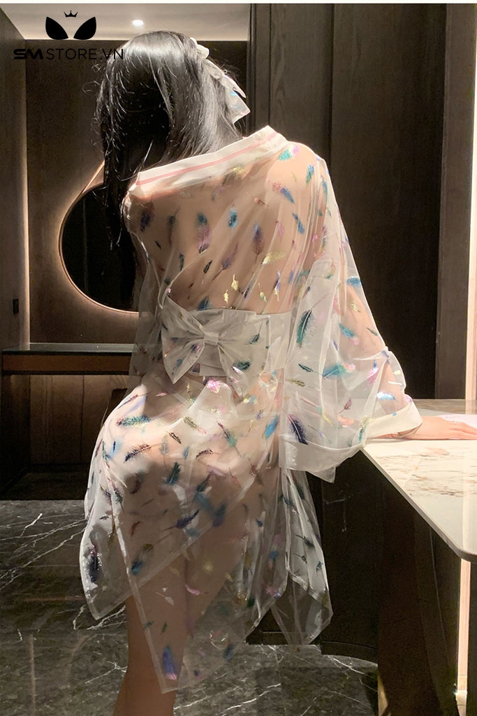 SMS557 - Áo ngủ kimono xuyên thấu gợi cảm với họa tiết lông vũ