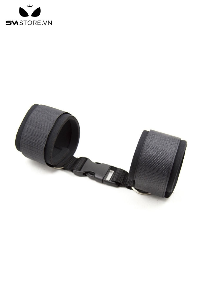 SMT4783 - Còng tay tình yêu SM nối với nhau 1 đoạn dây và nút bấm