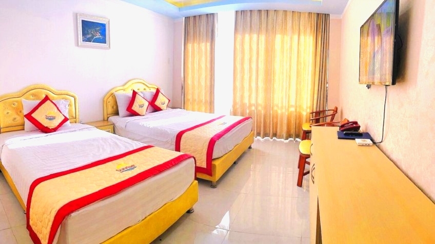 Triple Room ( View Thành Phố )