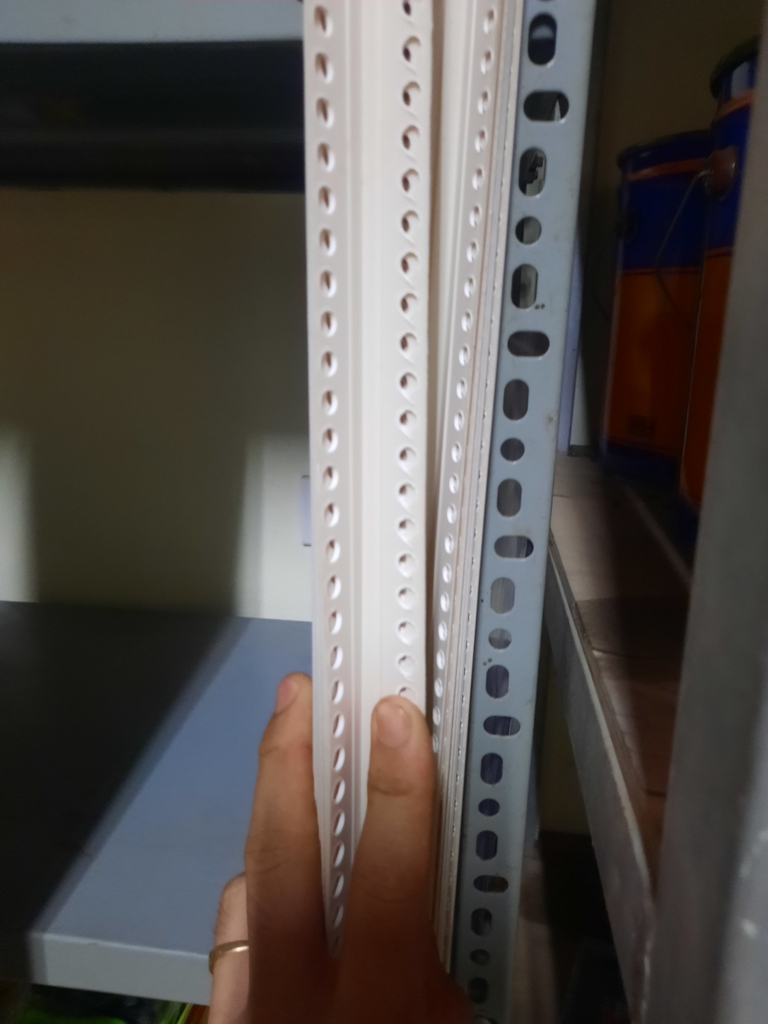 Nẹp nhựa trát tường - Góc âm - V02