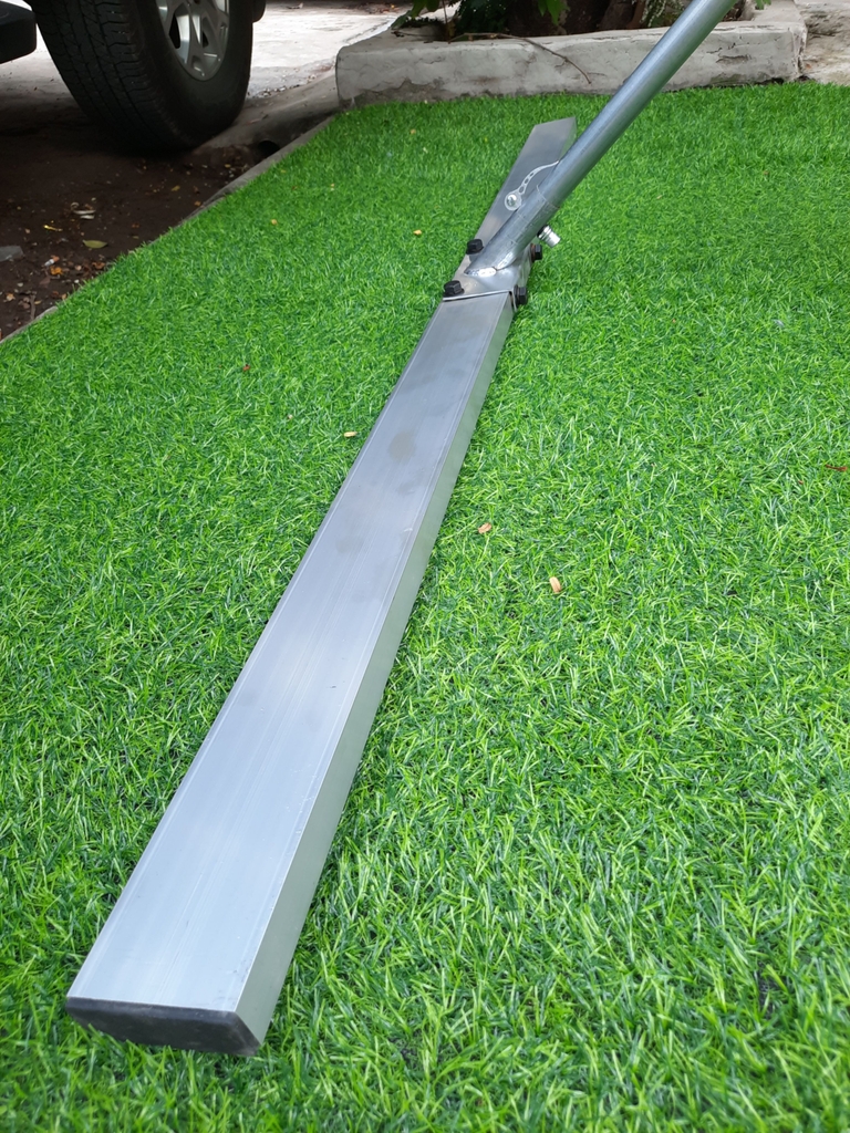 Thước cán nền 1.5m, thanh 7x2.5cm, tay cầm 1.5m