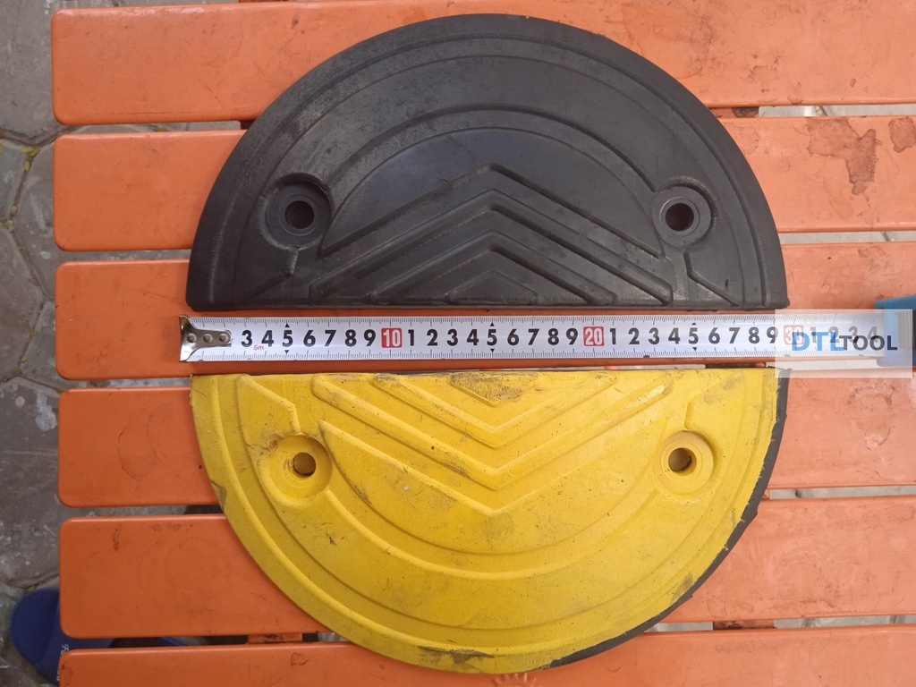 Đầu Gờ Giảm Tốc Cao Su 150x300x40mm ADTL | Đầu Nối Gờ Giảm Tốc 500x300x40mm