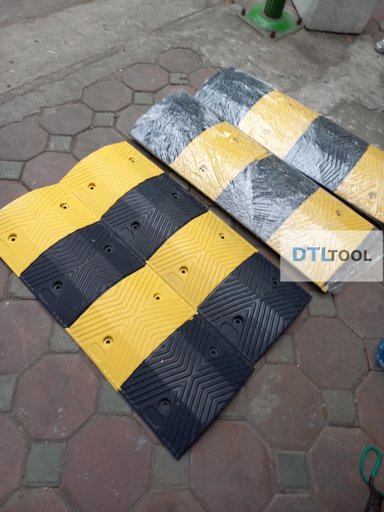 Gờ Giảm Tốc Cao Su 1000x350x50mm ADTL | Gờ Hạn Chế Tốc Độ Cho Bãi Xe, Nhà Xưởng