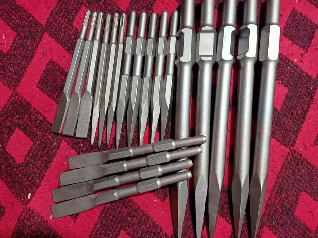 Mũi đục bê tông dài 40cm - Đuôi 30