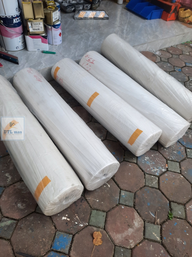 Nilon lót sàn đổ bê tông. Nilon khổ 1.2m mở rộng 2.4m, dòng PE 32~35m²/Kg