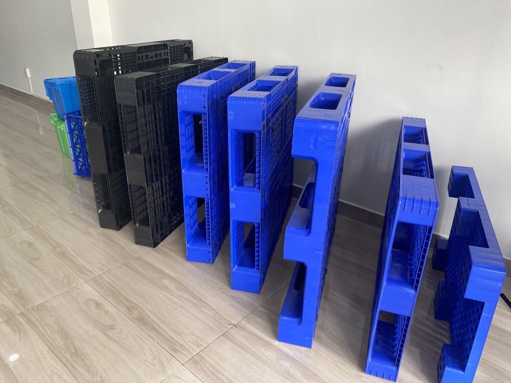 Pallet nhựa 1200x800x120mm - Tải trọng 1500-3200Kg - Xanh dương - BPG120.080.OP03-1