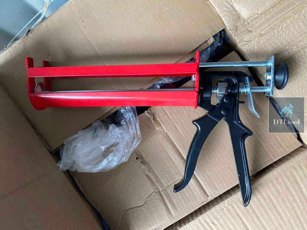 Súng bơm keo cấy thép Fischer. Dùng cho các dòng keo cấy thép Fischer EB 390S, EM 390S, EB II 585S