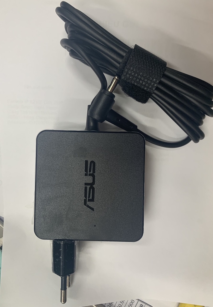 Sạc Laptop Asus 19.5V-2.37A Vivobook X201E, X202E chân nhỏ 4.0 x 1.35