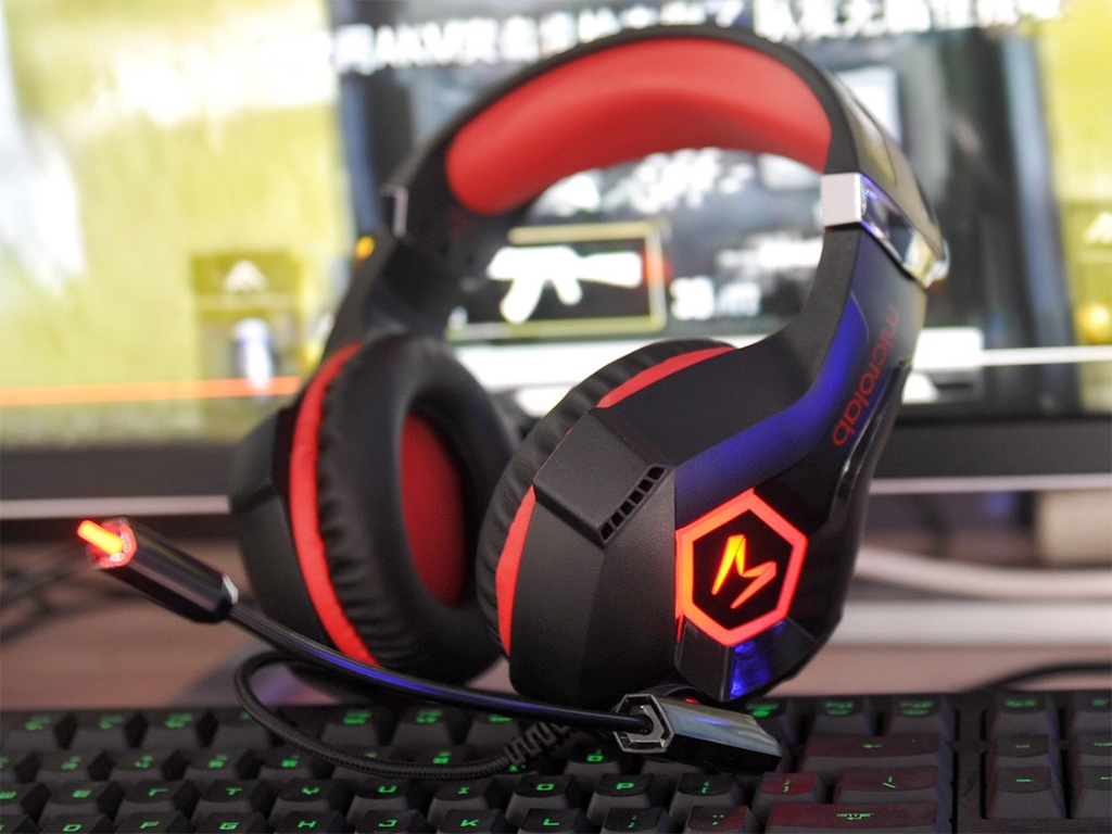 Tai nghe máy tính Microlab G7 có 1 zắc 3.5 dùng cho máy tính điện thoại có led cổng USB