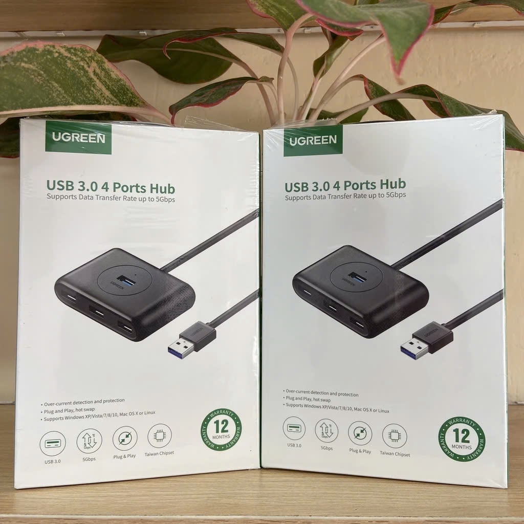 Bộ chia USB sang 4 cổng USB 3.0 Ugreen 20291 màu đen dài  1M