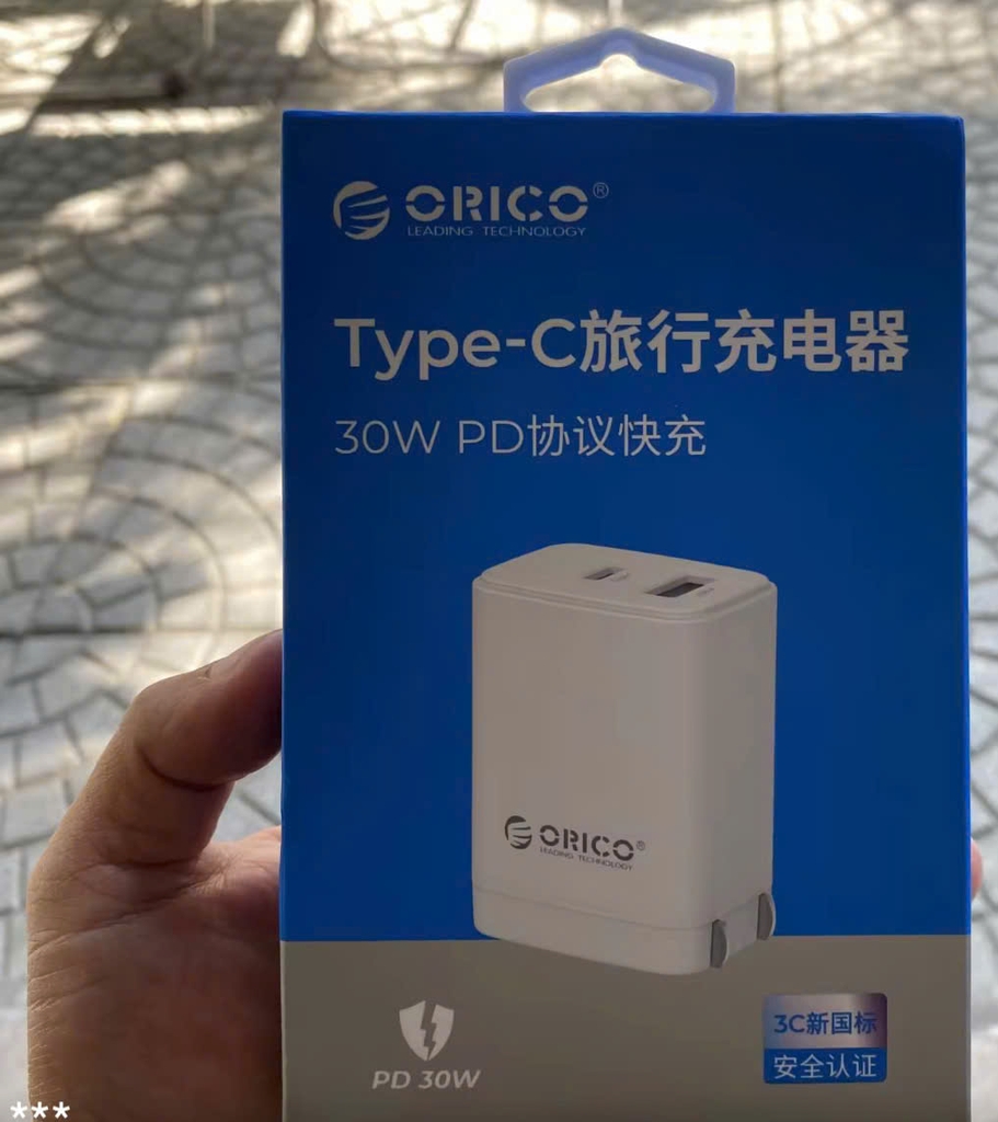 Bộ Cốc Cáp sạc Type C 30W Orico RT-30C màu trắng dùng cho điên thoại Iphone, Samsung, ...