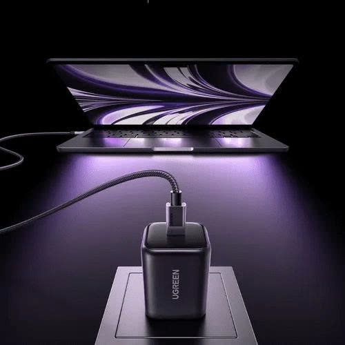 Củ sạc nhanh UGREEN 65050B  X524  45W 1 cổng USB C màu đen chuẩn US