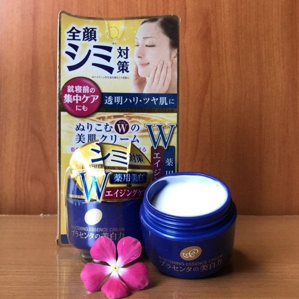 Kem Dưỡng Cung Cấp Collagen Chiết Xuất Từ Nhau Thai