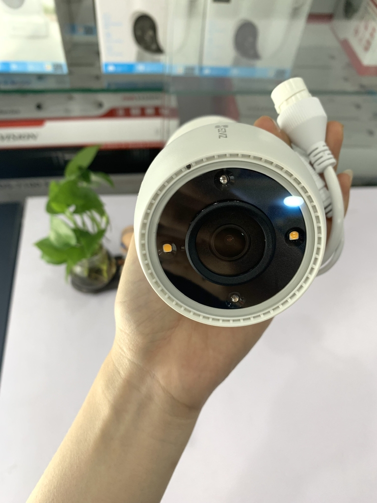 Camera Wifi ngoài trời EZVIZ CS-H3C (2Mp) Color