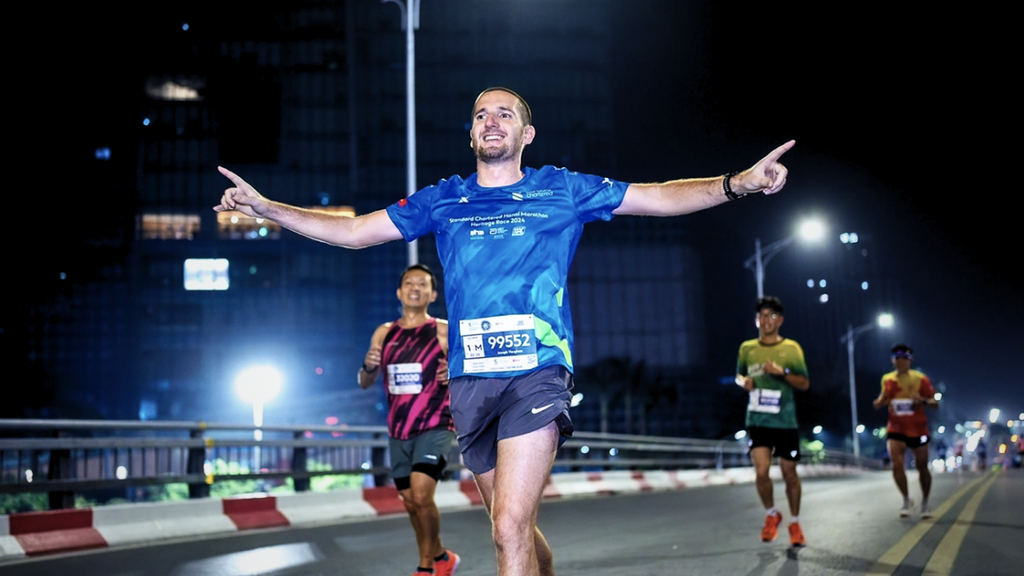 BLAKLOTUS - Bí Quyết Giúp Vận Động Viên Tự Tin Tại Marathon Di Sản Hà Nội 2025