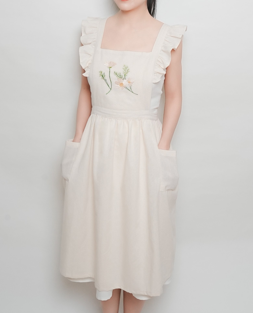 Tạp Dề  Vintage Bèo Vai - Vải Linen Tự Nhiên – Tạp Dề Thời Trang Cao Cấp - Dành Cho Mẹ Và Bé, Màu Be/Hồng/Xanh - Set THƠ