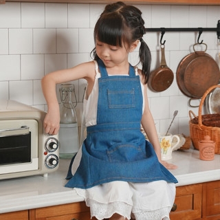 Tạp Dề Trẻ Em – 6 Mẫu Dễ Thương, Nhiều Màu Sắc, 14 Phân Loại, Chất Liệu Tự Nhiên, Thân Thiện Với Môi Trường.