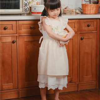 Tạp Dề Trẻ Em – 6 Mẫu Dễ Thương, Nhiều Màu Sắc, 14 Phân Loại, Chất Liệu Tự Nhiên, Thân Thiện Với Môi Trường.