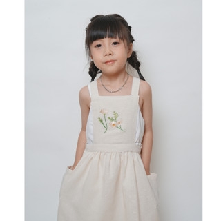 Tạp Dề Trẻ Em – 6 Mẫu Dễ Thương, Nhiều Màu Sắc, 14 Phân Loại, Chất Liệu Tự Nhiên, Thân Thiện Với Môi Trường.