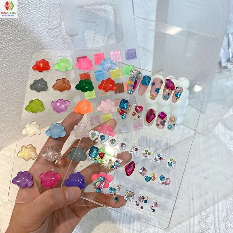 Bảng mica trưng bày móng nail bằng mica, bảng nail, bảng mica Nail