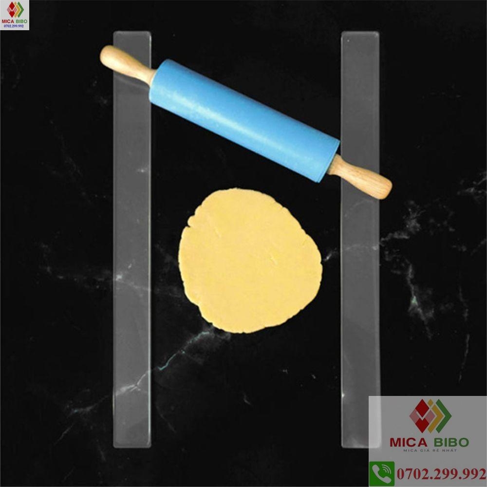 Thanh mica dày 4mm - nhiều kích thước - thiết kế theo yêu cầu