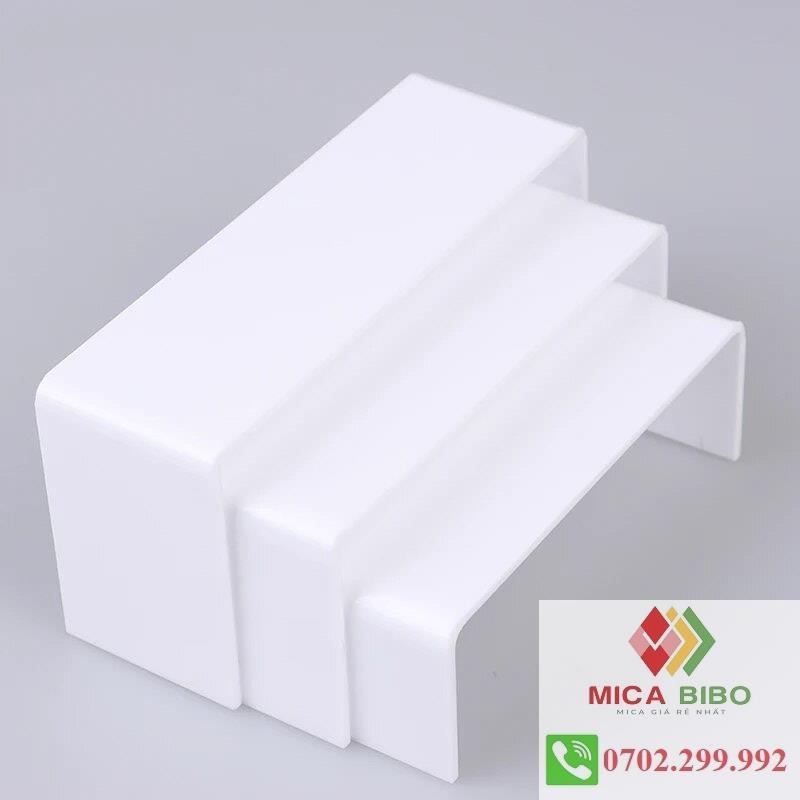 Combo 3 kệ Mica chữ U size lớn - dày 3 ly Kích thước 30x11x4 cm , 31x11x8 cm, 32x11x12cm
