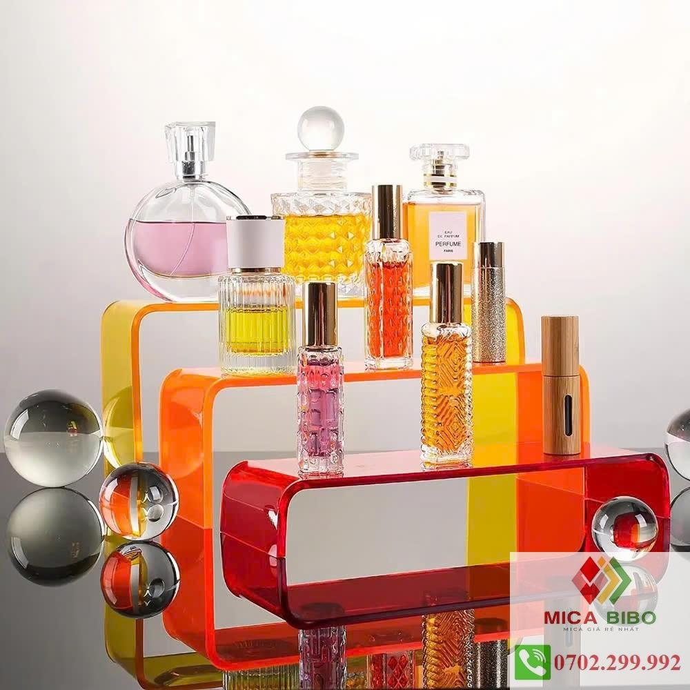 Kệ Mica chữ U - Hàng cao cấp, Combo 3 Kệ mica chữ U trưng bày sản phẩm, nước hoa, son, nhiều màu sắc
