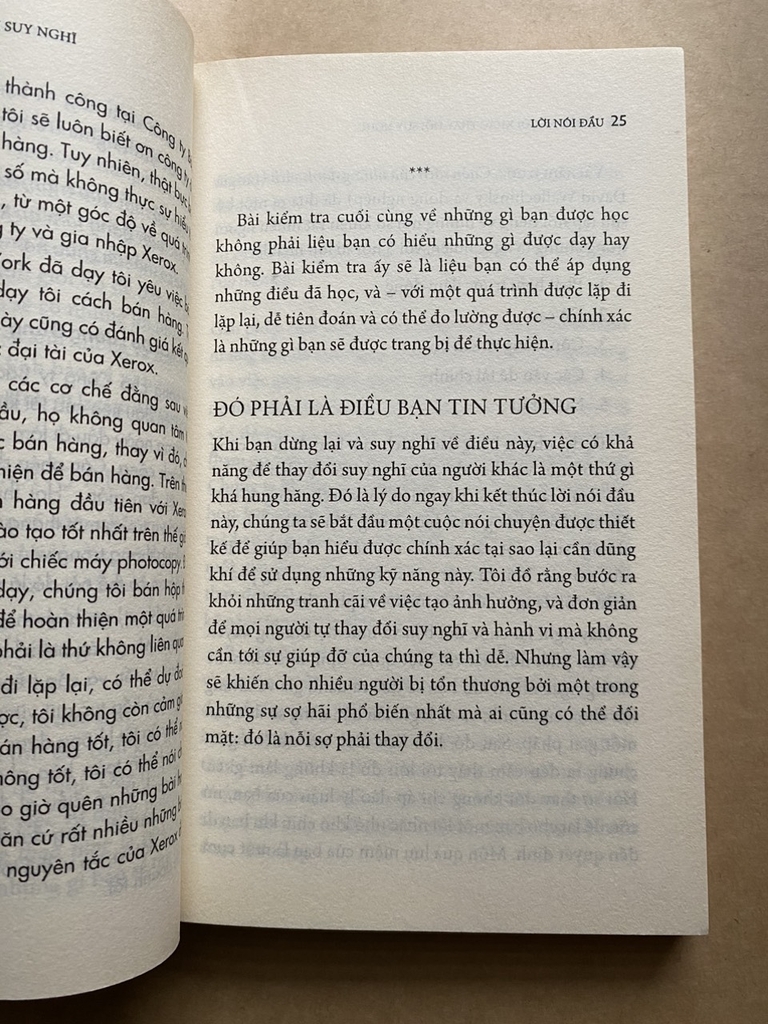 Khiến Người Khác Thay Đổi Suy Nghĩ - Nghệ Thuật Gây Ảnh Hưởng Mà Không Thao Túng