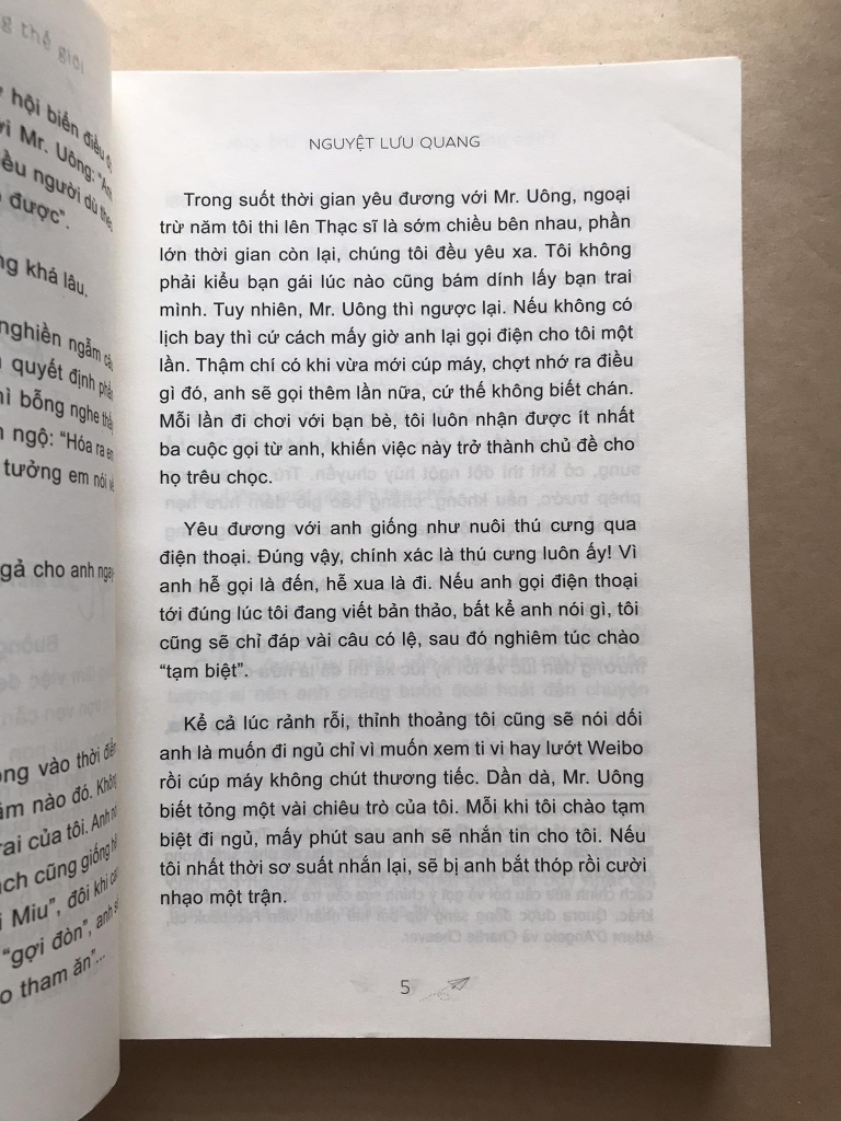 Theo anh bay đến tận cùng thế giới