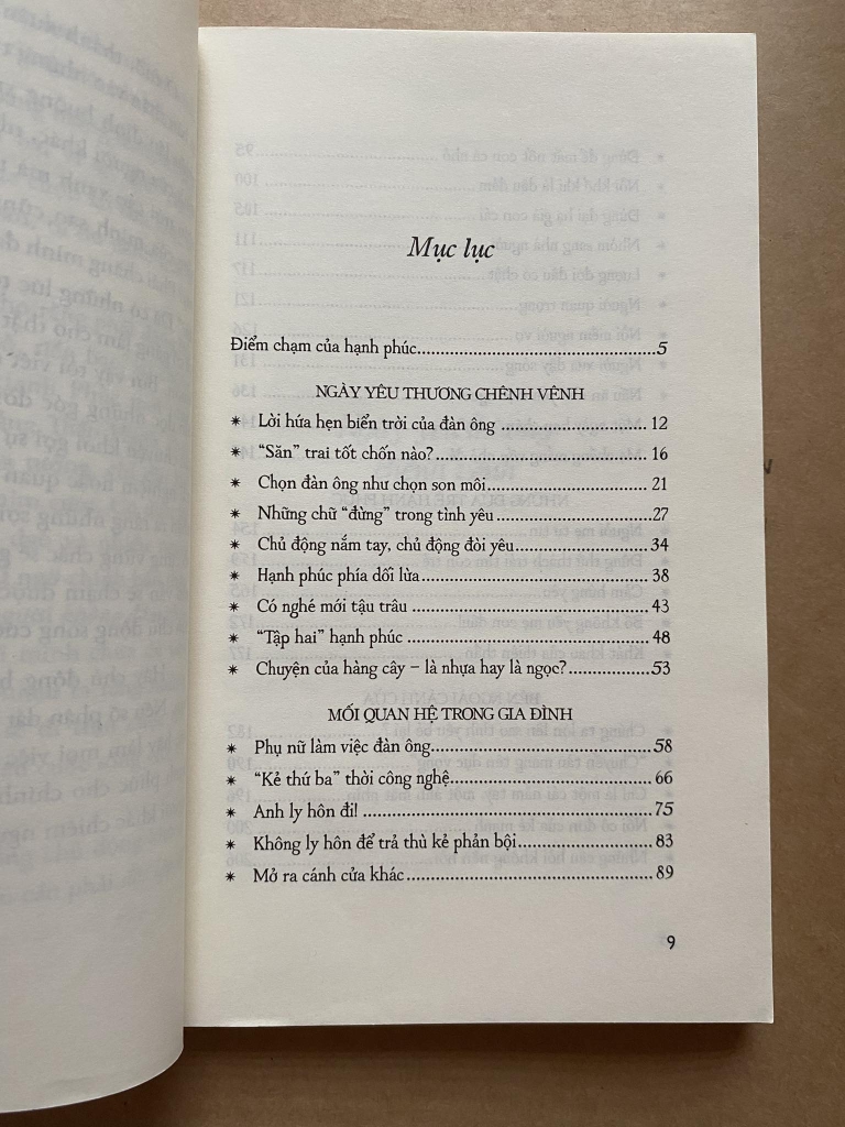 Hạnh phúc không mặc đồng phục
