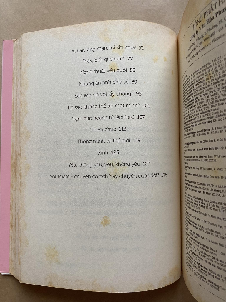 Không xinh, không thông minh, không bất bình thế giới