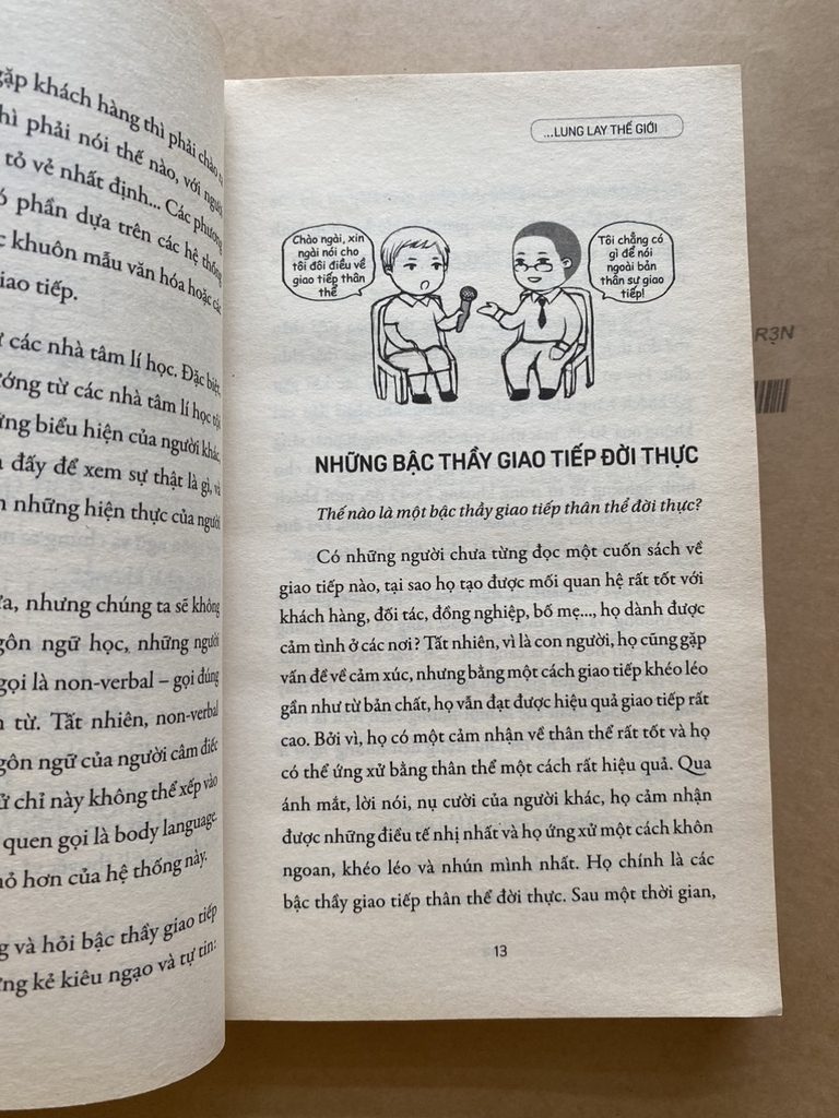 Phất Tay Lung Lay Thế Giới