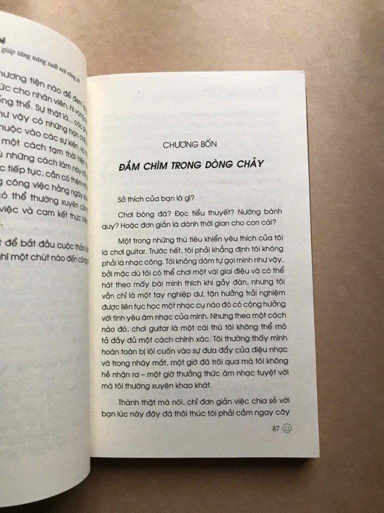 Công Ty Vui Vẻ Làm Ăn Suôn Sẻ