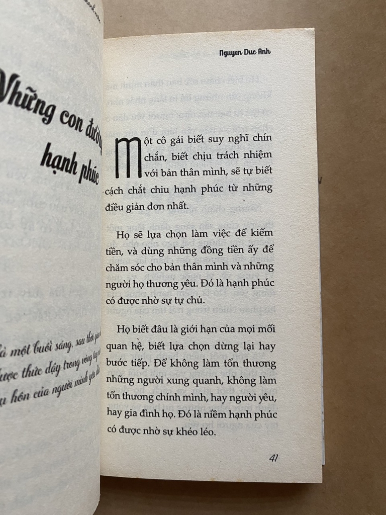 Anh em không tiếc, em tiếc thanh xuân
