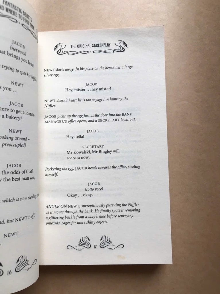 Fantastic Beasts And Where To Find Them : The Original Screenplay ( sách tiếng Anh )