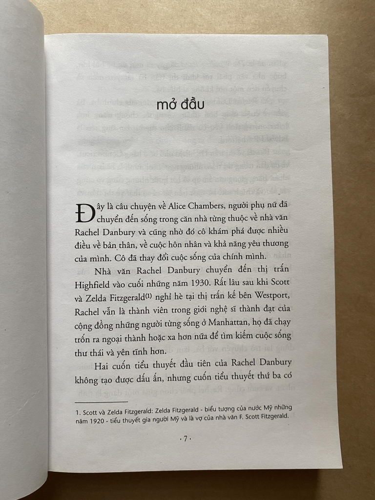 Đâu chỉ mình anh