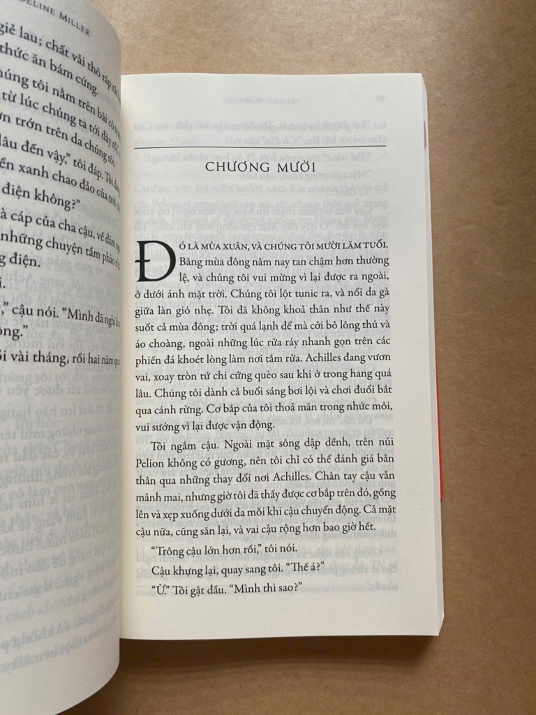 Trường Ca Achilles