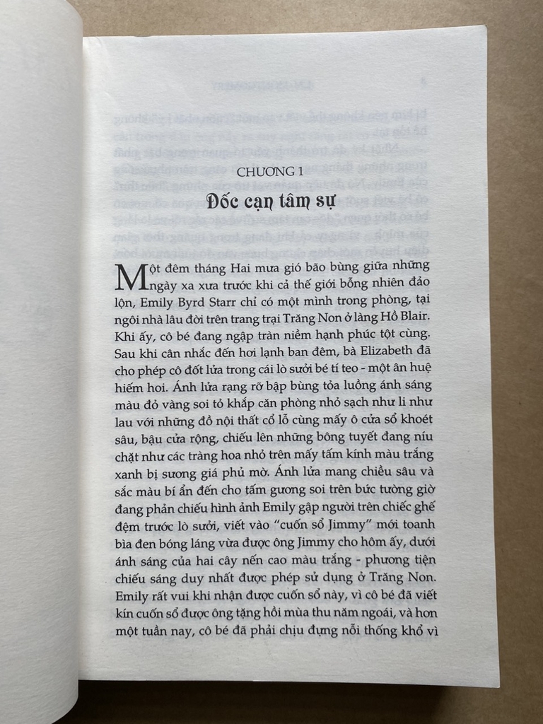 Emily trên dải cầu vồng