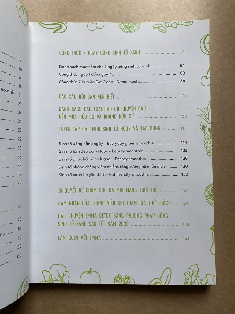 Green Smoothies - Giảm Cân, Làm Đẹp Da, Tăng Cường Sức Đề Kháng Với 7 Ngày Uống Sinh Tố Xanh