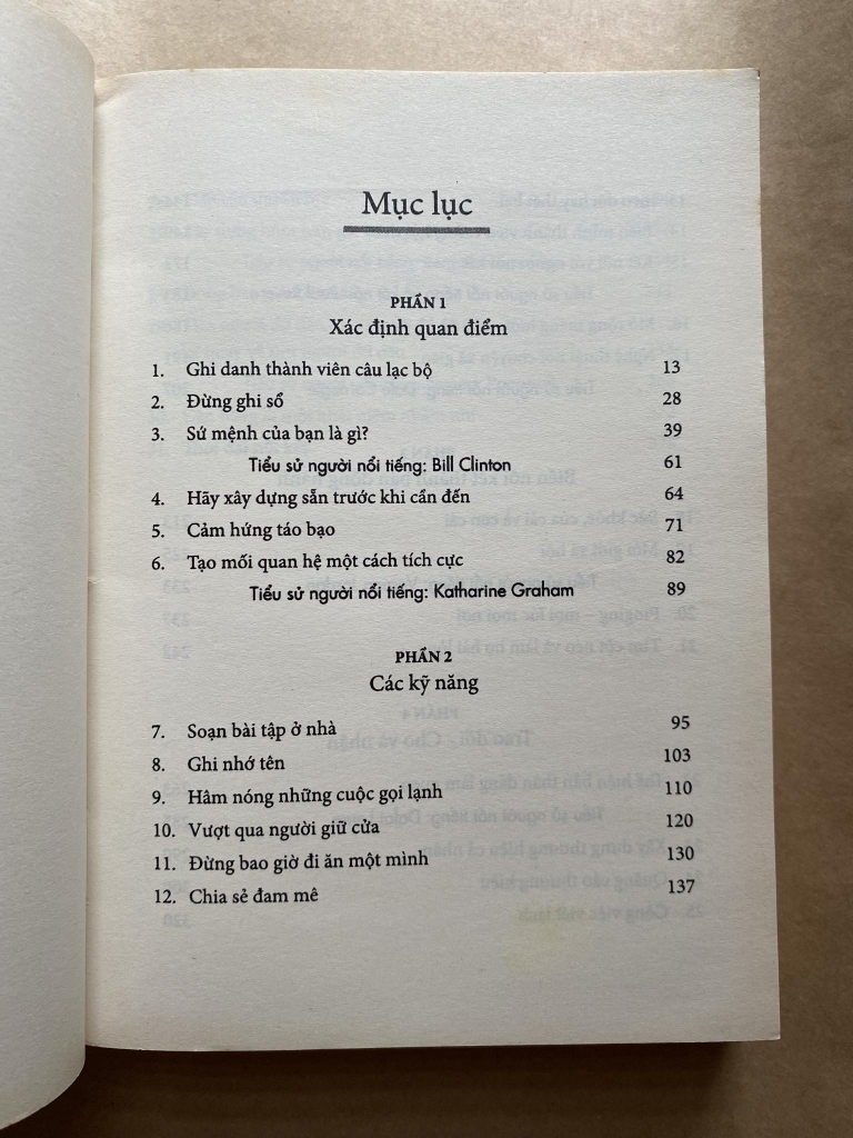 Đừng Bao Giờ Đi Ăn Một Mình