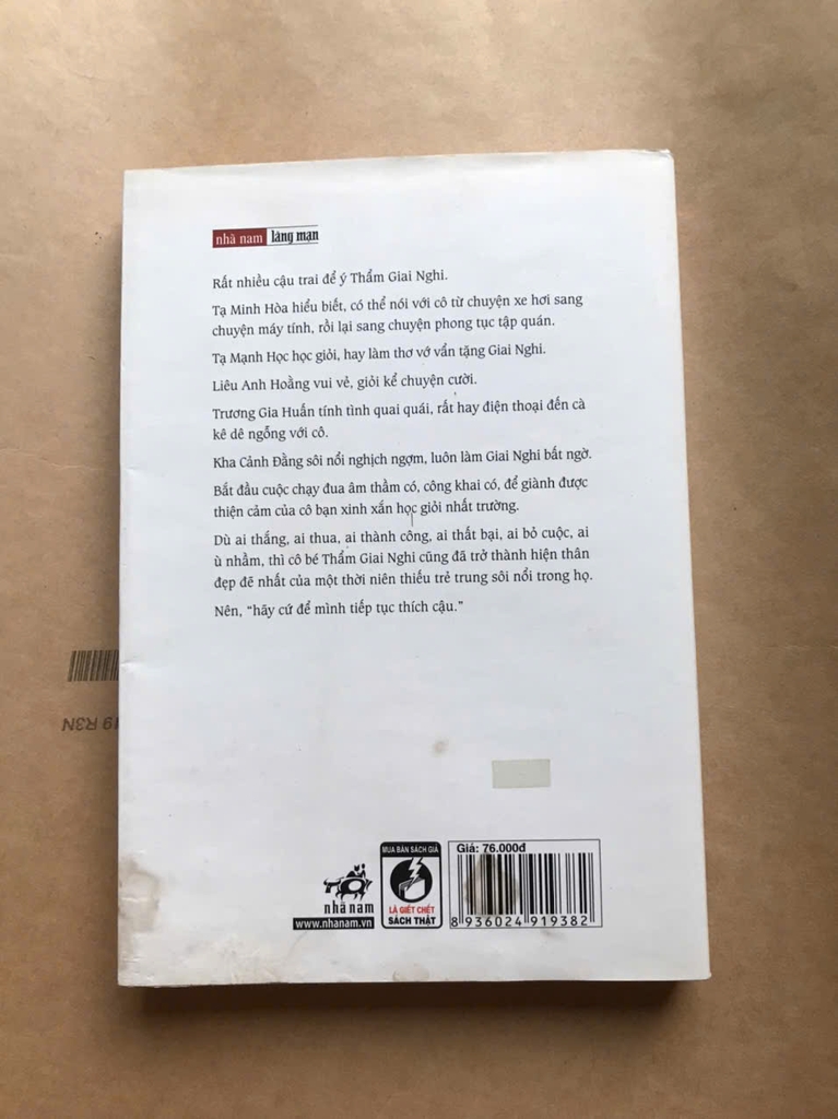 Cô gái năm ấy chúng ta cùng theo đuổi